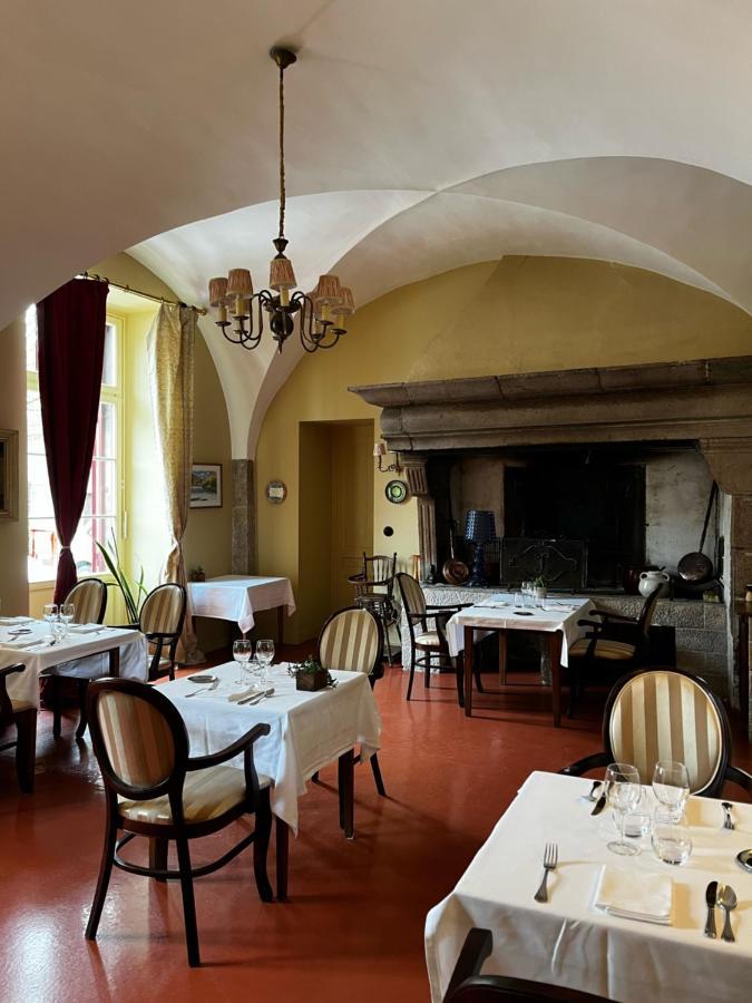 Hotel Restaurant Chez Gervais Quingey Dış mekan fotoğraf